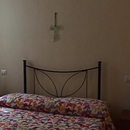 La Casa Di Ermelinda Bed & Breakfast Reggio Calabria Exterior photo