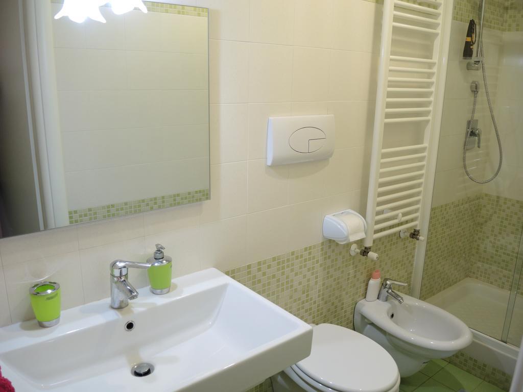 La Casa Di Ermelinda Bed & Breakfast Reggio Calabria Exterior photo